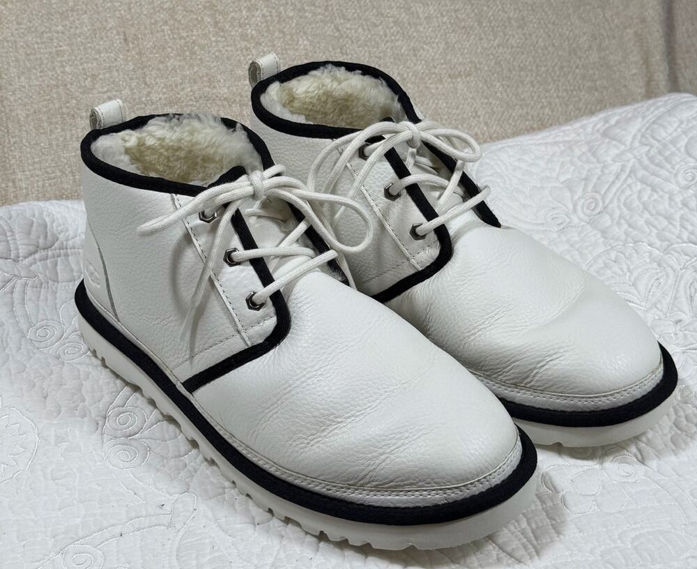 UGG Men 11 White Neumel Leather Wool Blend Lined Lace Up Chukka Boot Casual Wear